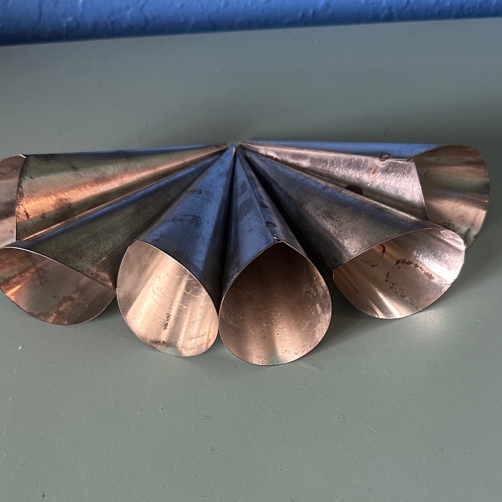 6 Vintage metal mold used for baking horns
